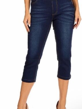 Women's Dark Blue Cropped Denim Jeans